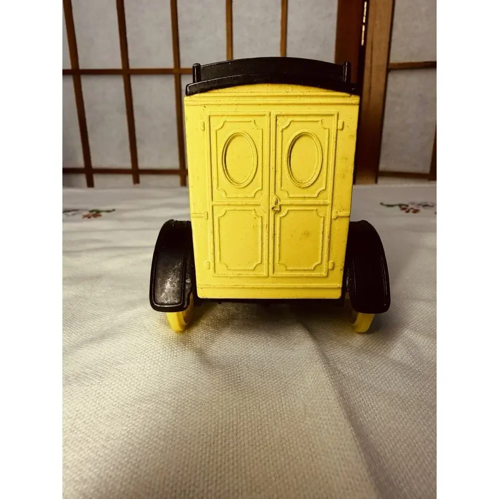 Vintage ERTL J.C. Penney Co. Ford Model T Delivery Van Diecast Advertising Bank